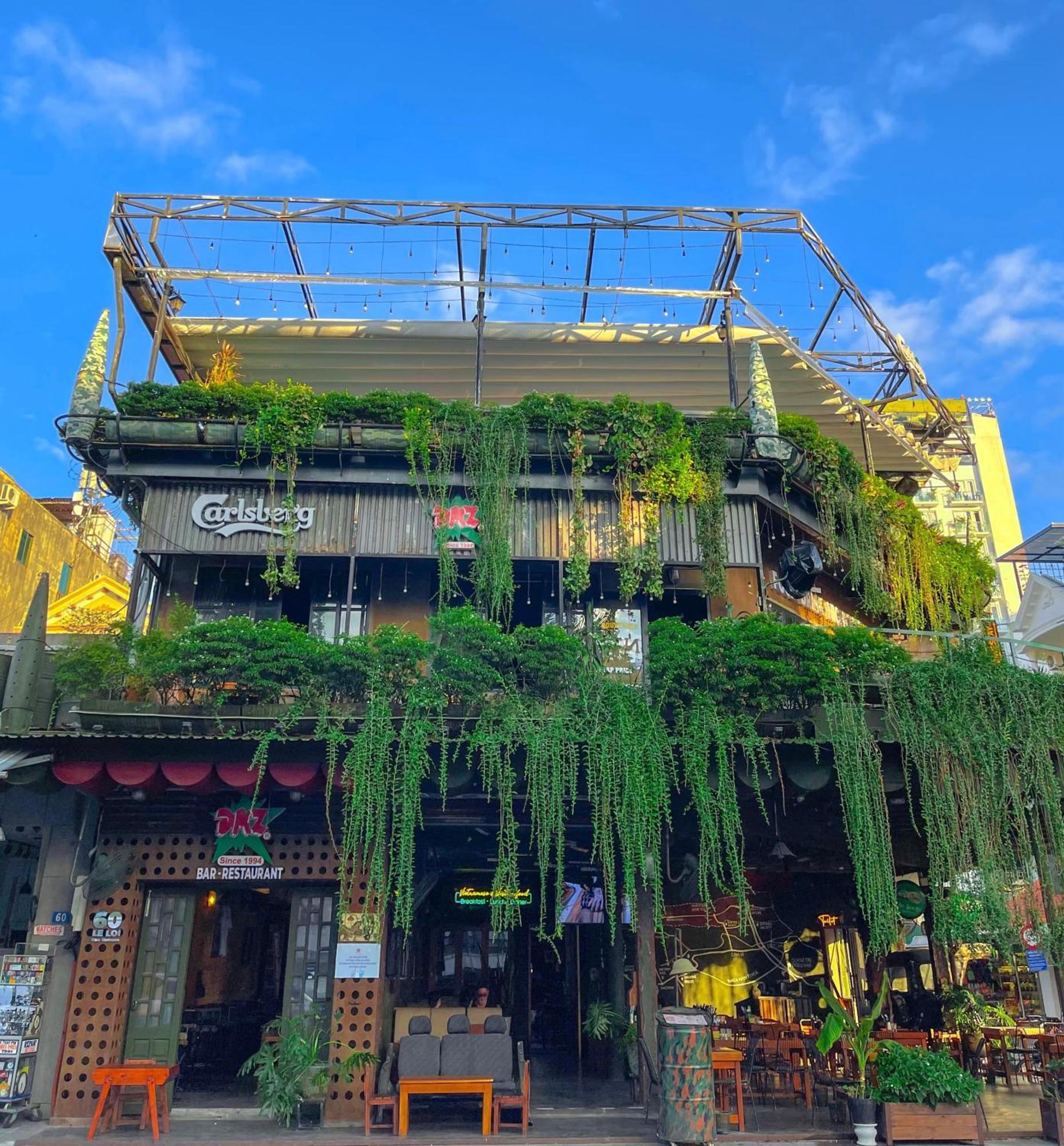 Dmz Hostel Hue Bagian luar foto