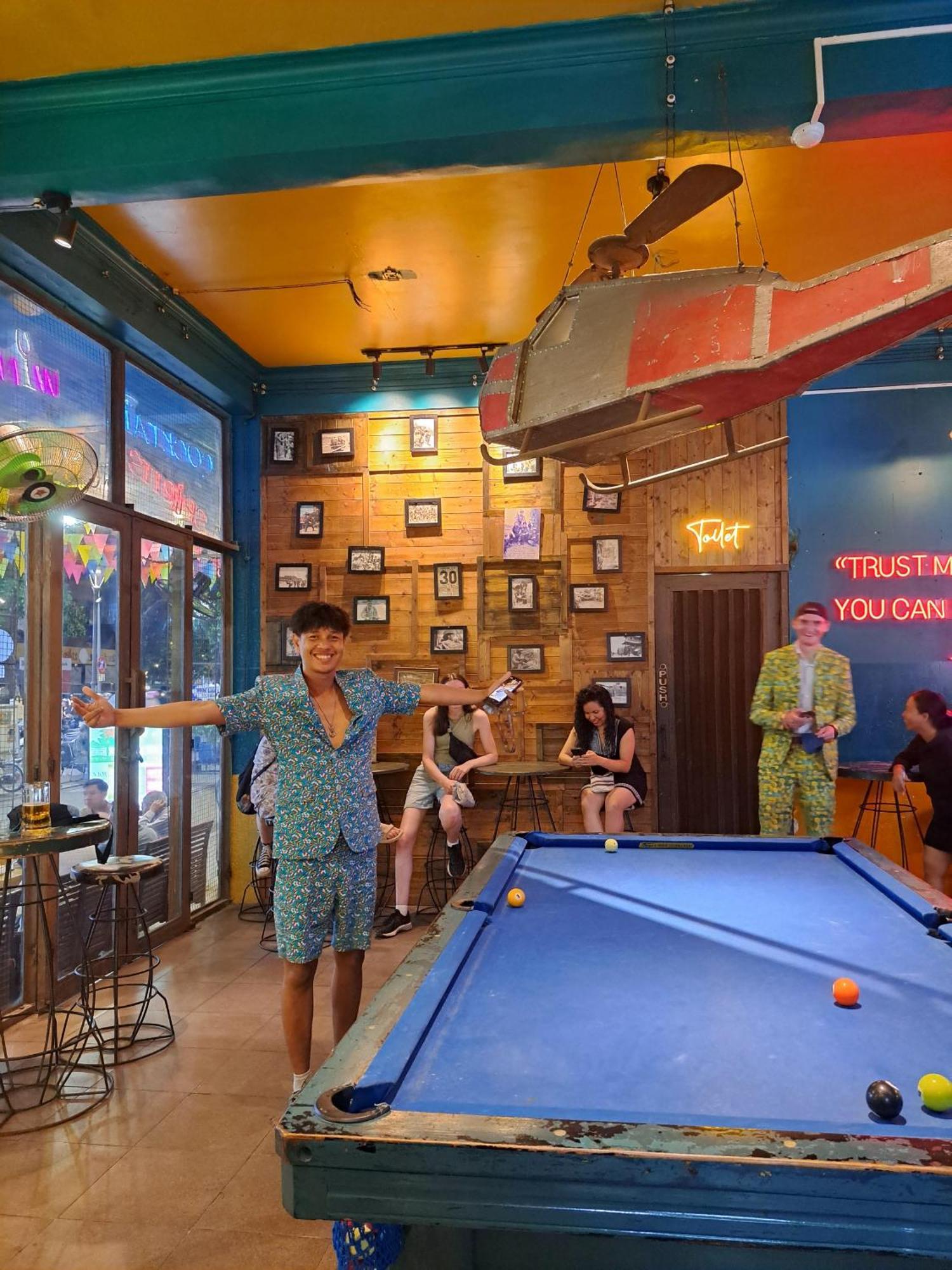 Dmz Hostel Hue Bagian luar foto