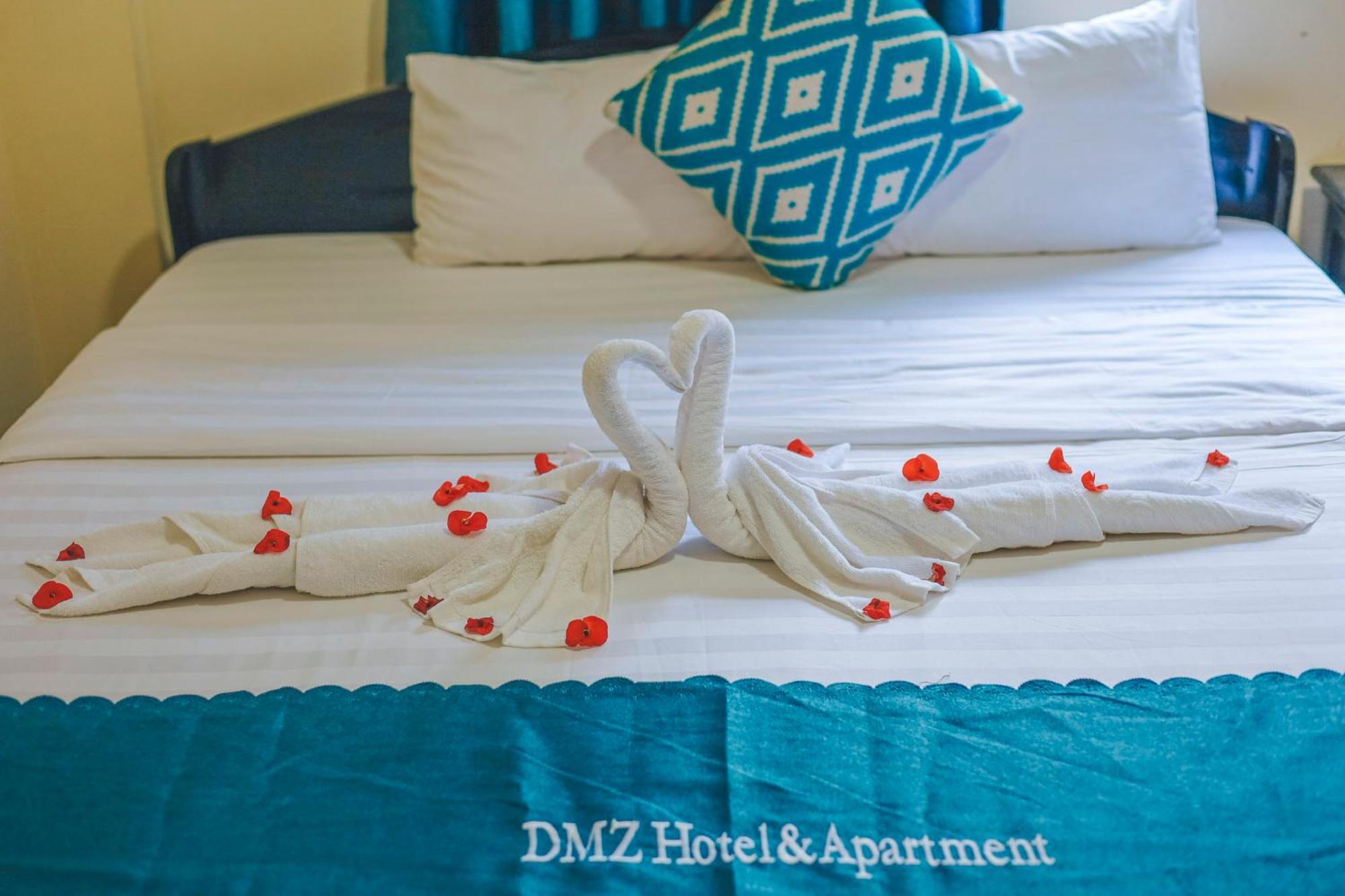 Dmz Hostel Hue Bagian luar foto
