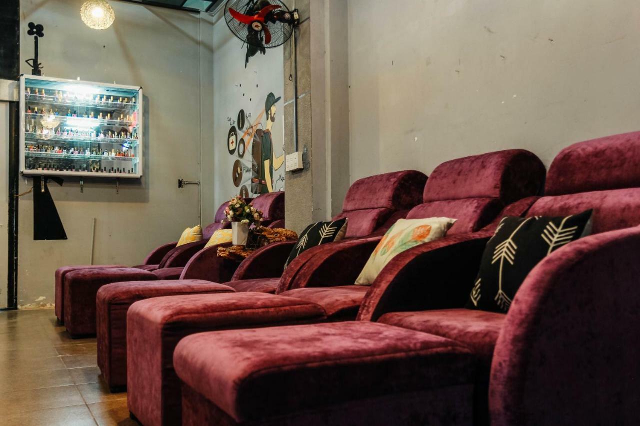 Dmz Hostel Hue Bagian luar foto